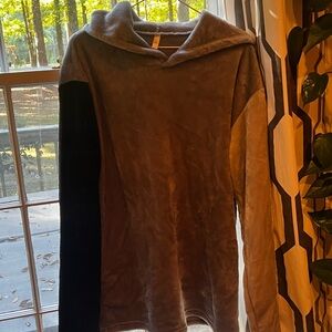 Fleece pullover hoodie